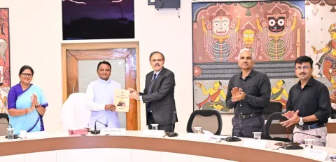 Presentation of Interim Report to Hon'ble Chief Minister
