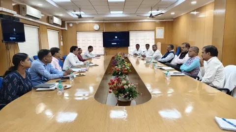 Meeting with Director, DW and EIC, RWSS